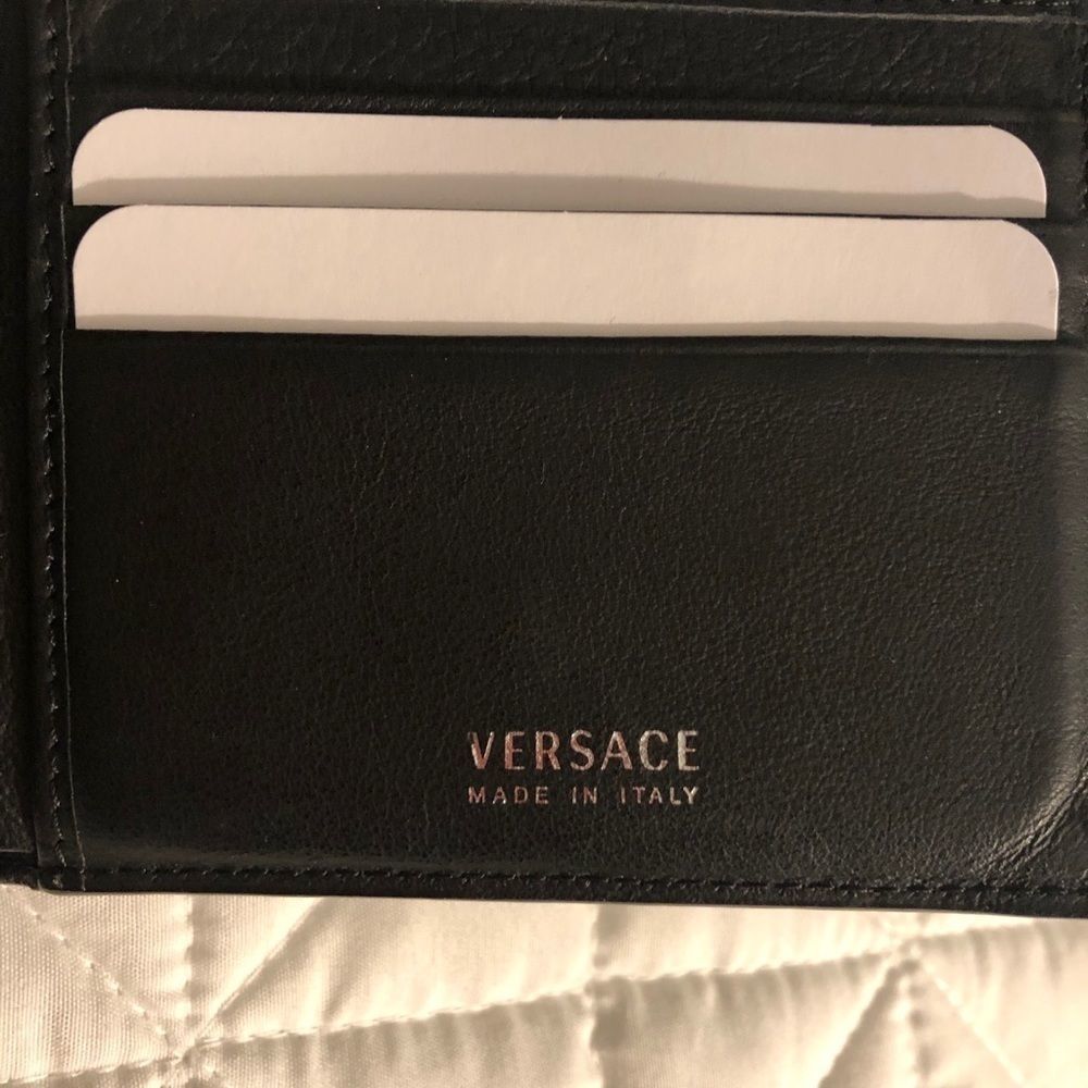 Versace Wallet - Picture 3 of 7